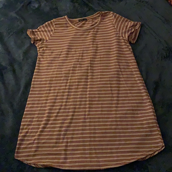 Cotton On T shirt dress - Picture 1 of 3